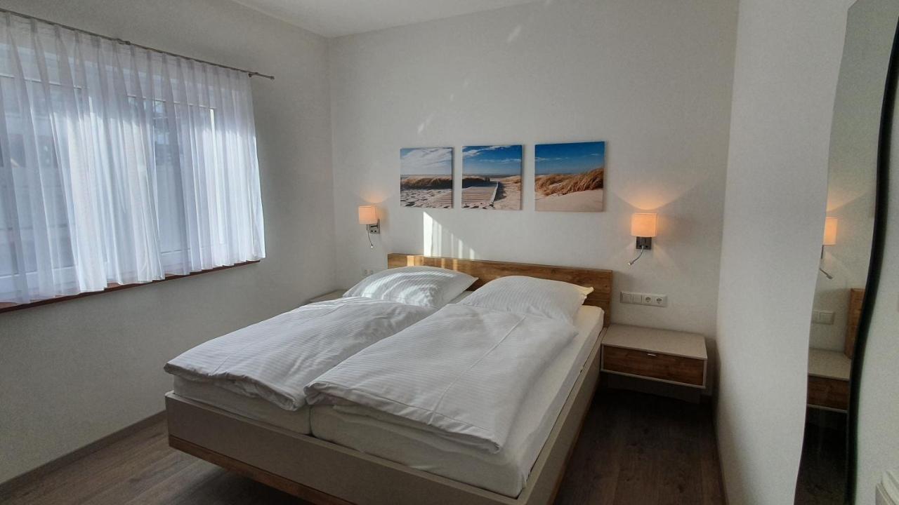 Ferienwohnungen "Godewind", Appartements Mit Balkon Oder Terrasse Zinnowitz Luaran gambar